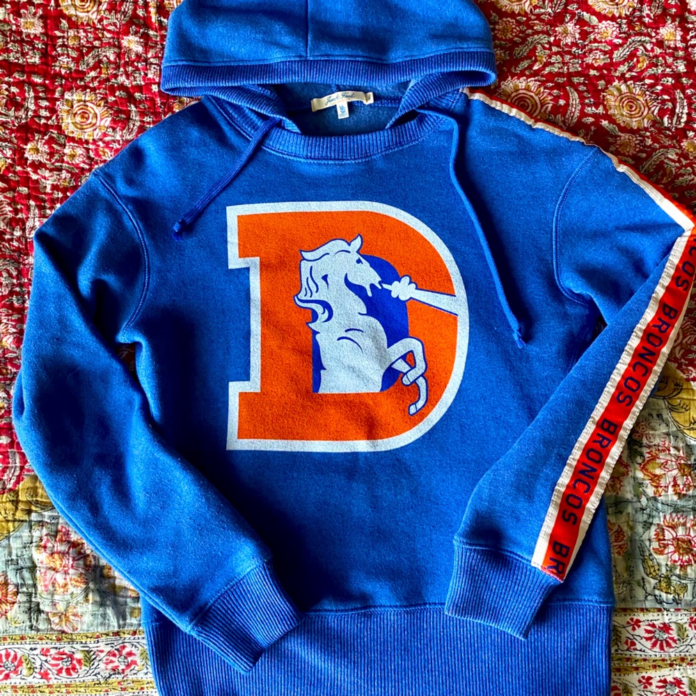 Junk Food Denver Broncos Hoodie